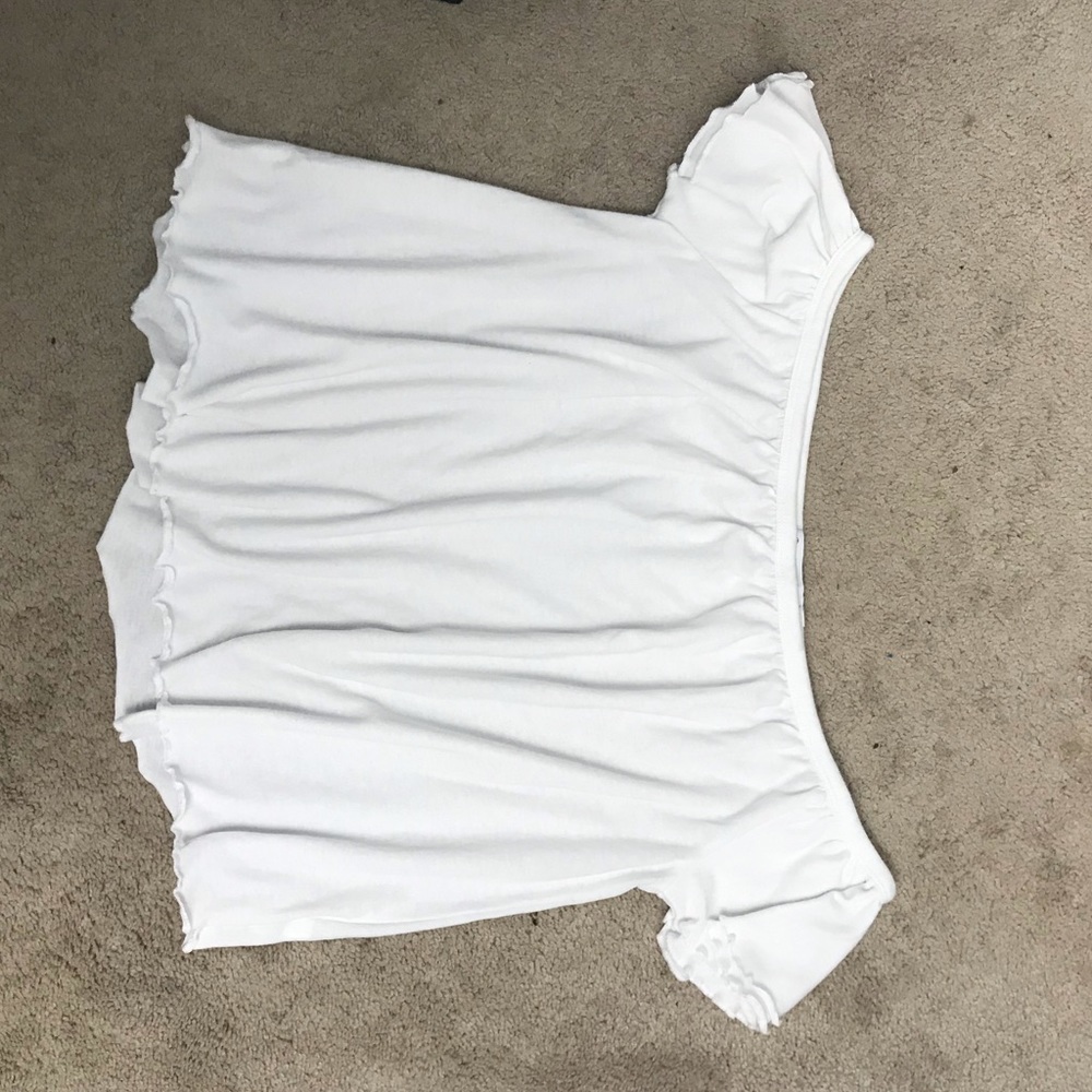 🔵BUNDLE OF 3 off the shoulder shirts